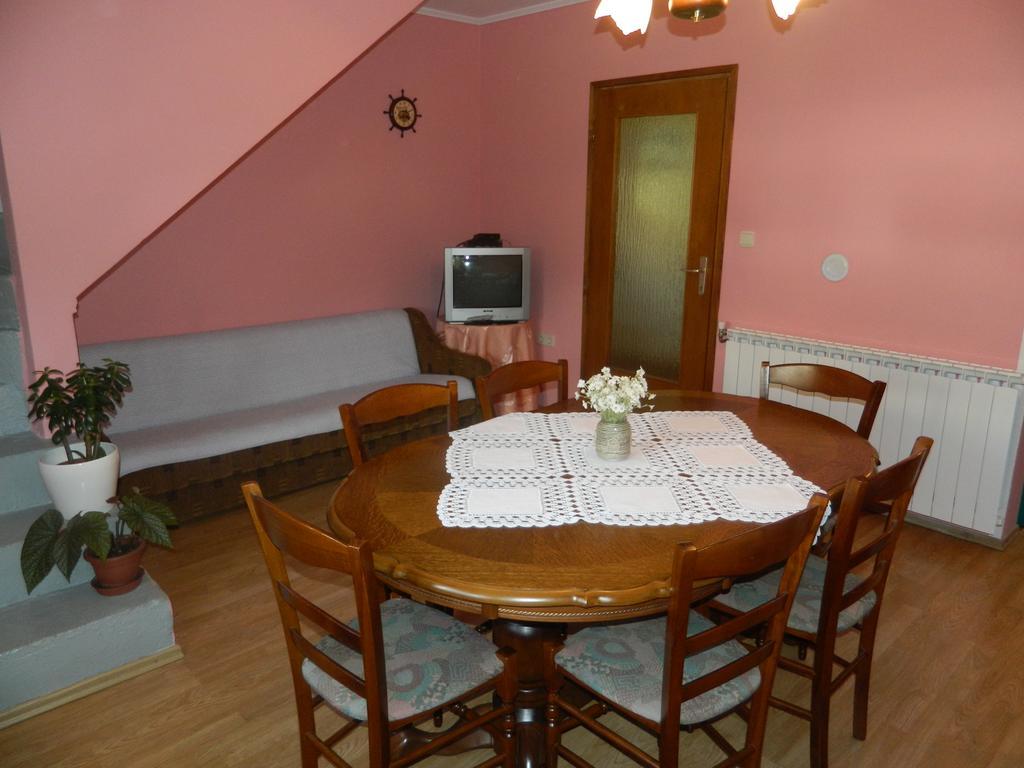 Vacation Home Kuca Za Odmor Krasno Polje Cameră foto